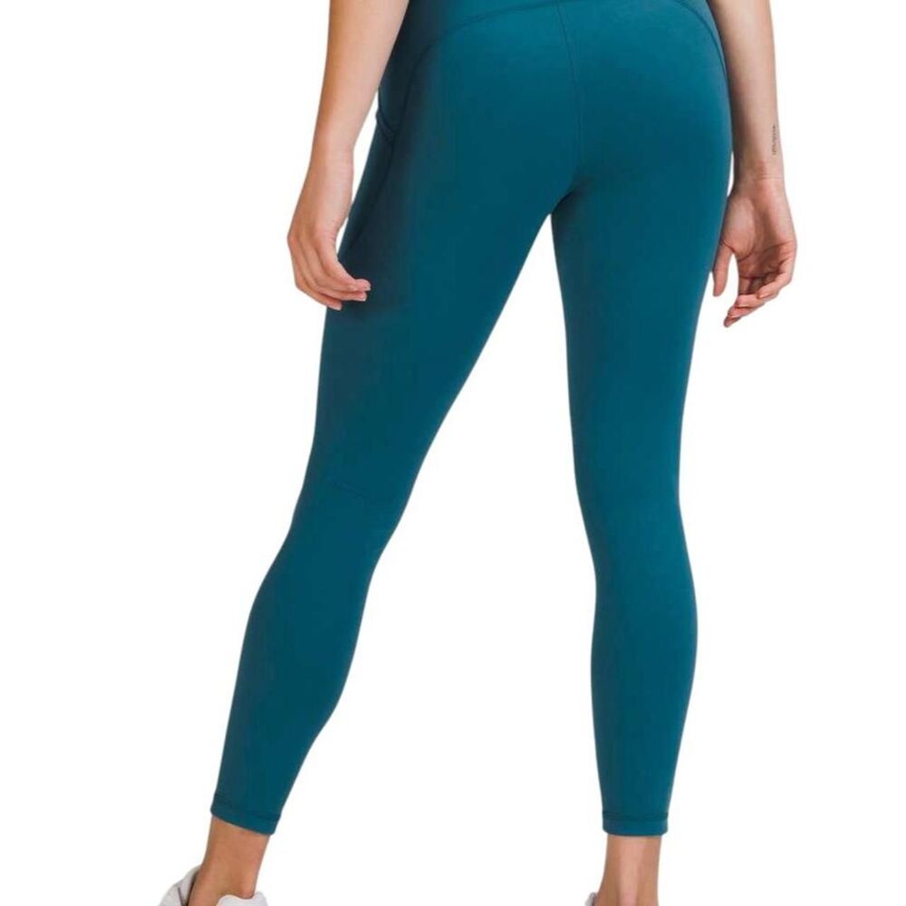 Lululemon Invigorate High-Rise Tight 25" in Capri